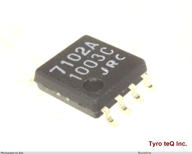 NJU7102AM