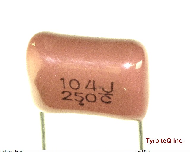 ECQE2104JF