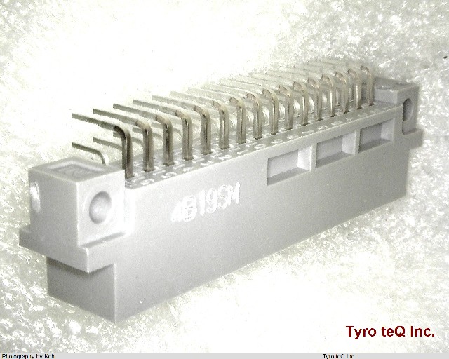 PCN10-32P-2.54DS(72)