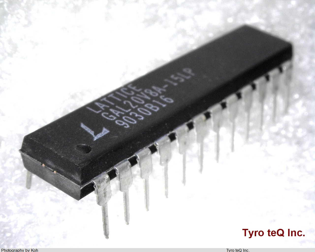 GAL20V8A-15LP