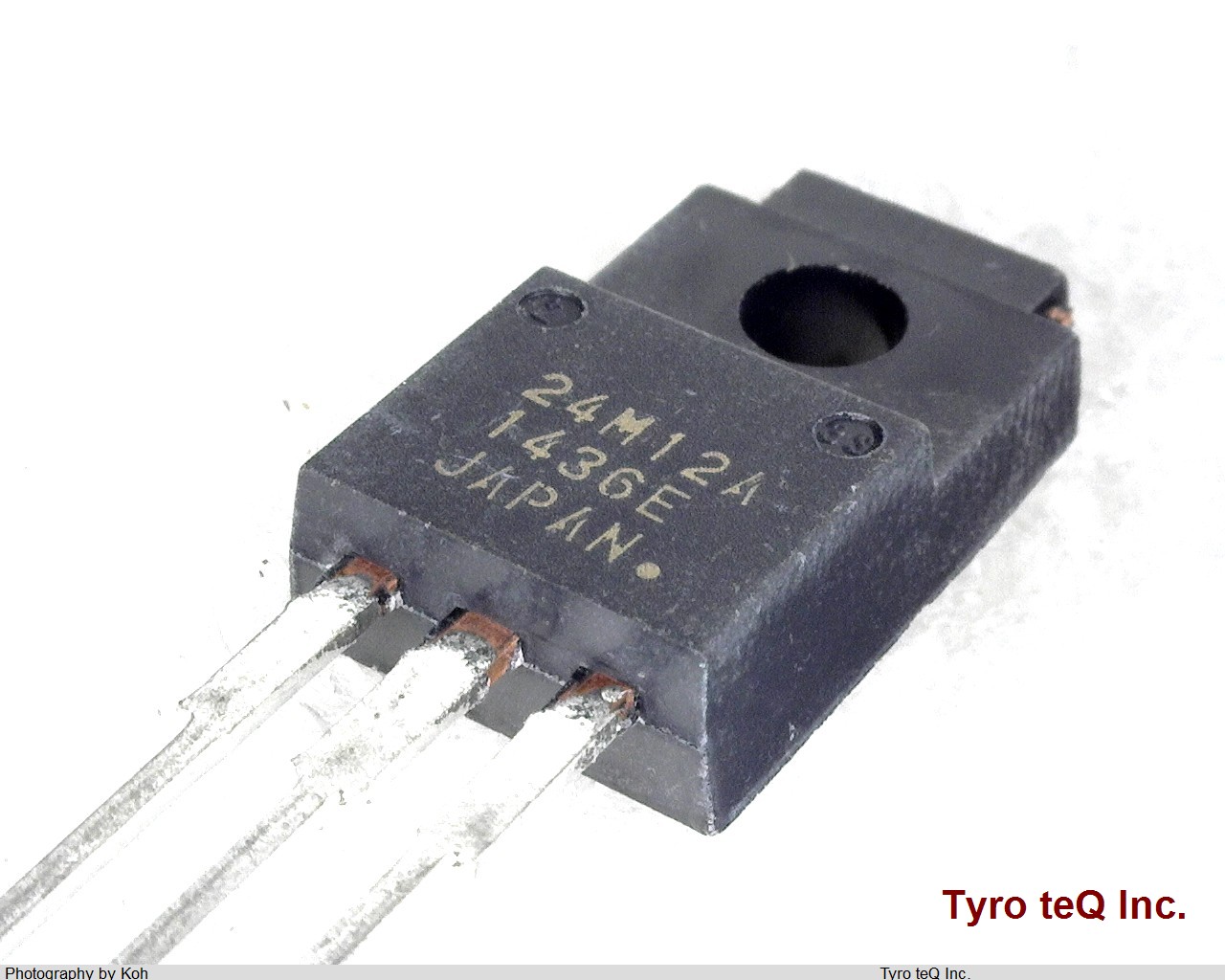 UPC24M12AHF-AZ