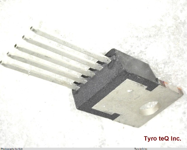CS8126-1