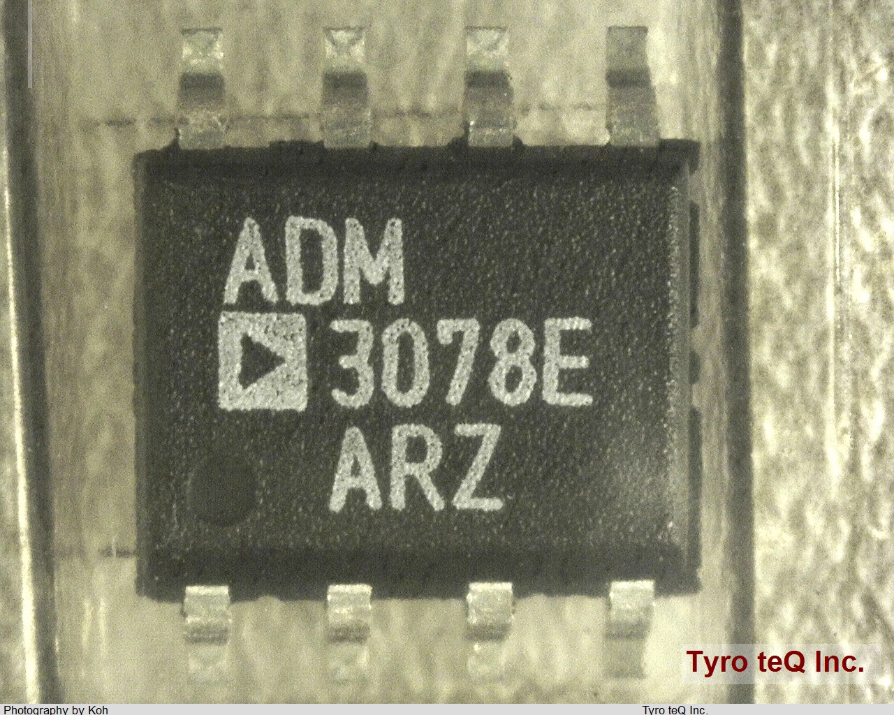 ADM3078EARZ