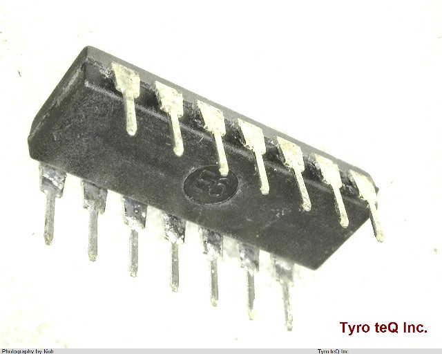 LM710CN
