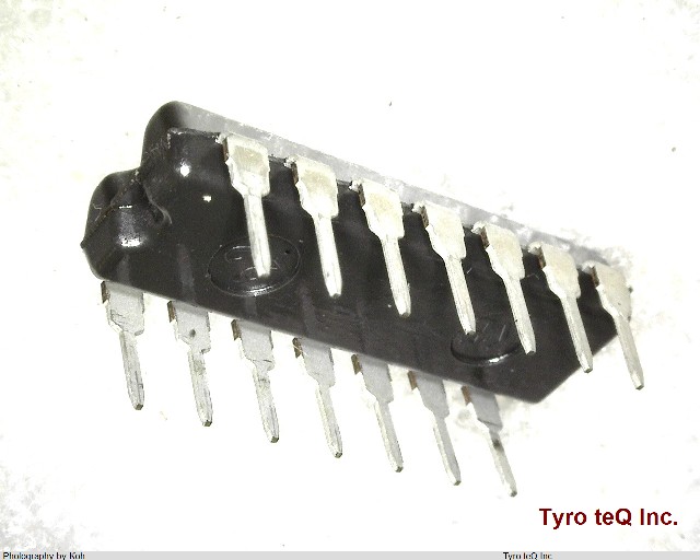 HD74AC04P