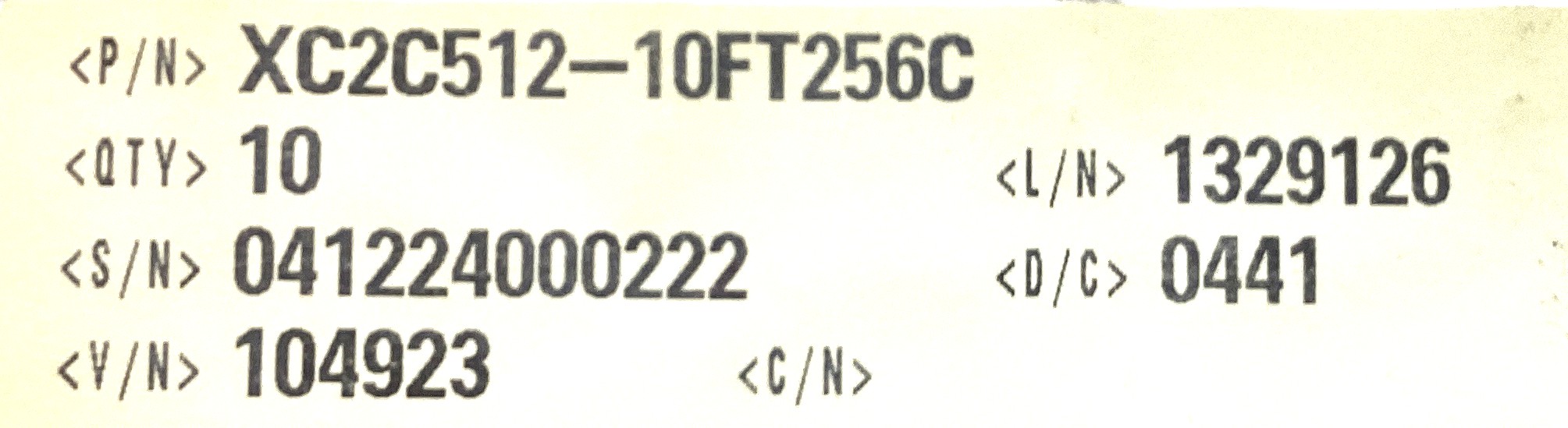 XC2C512-10FT256C