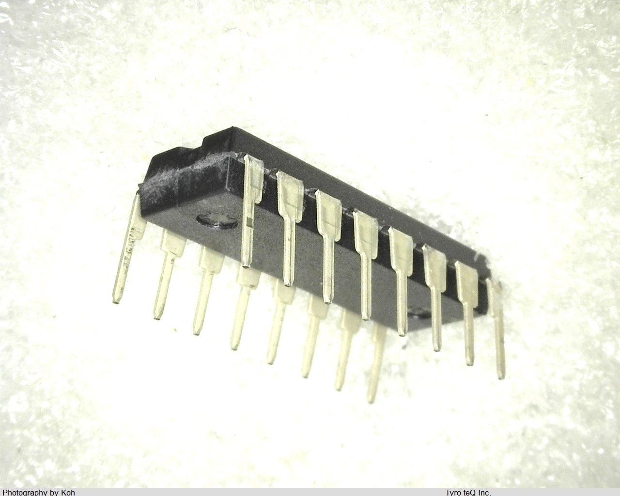 MC74HC4046AN