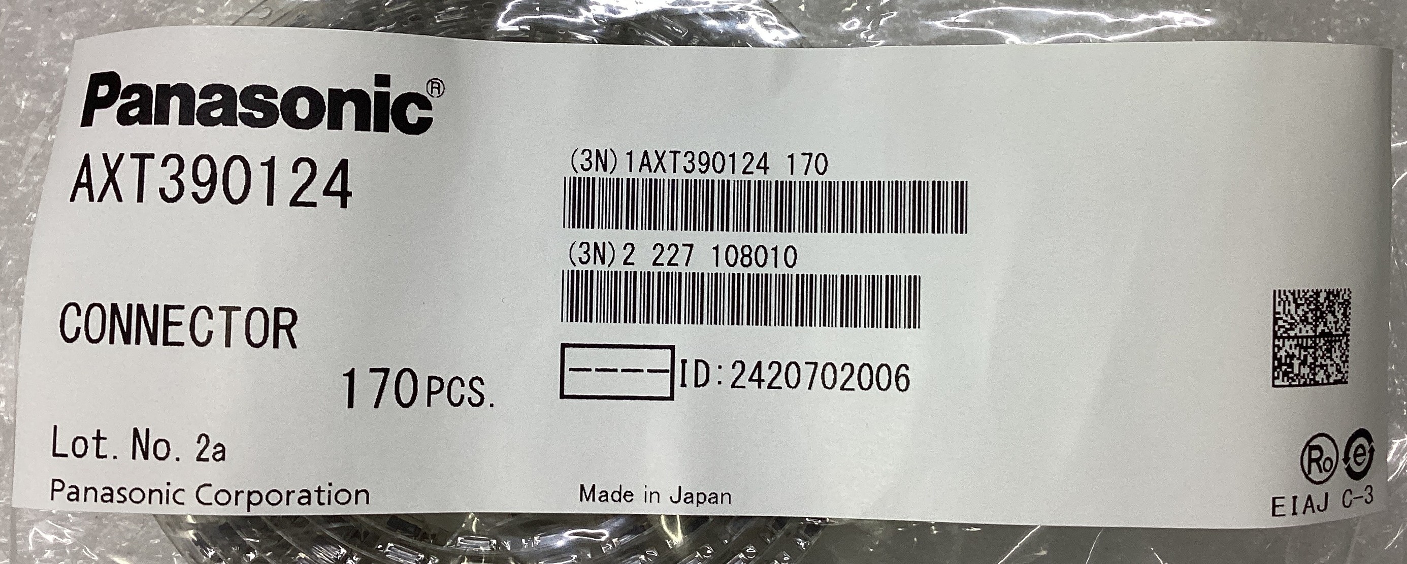 AXT390124