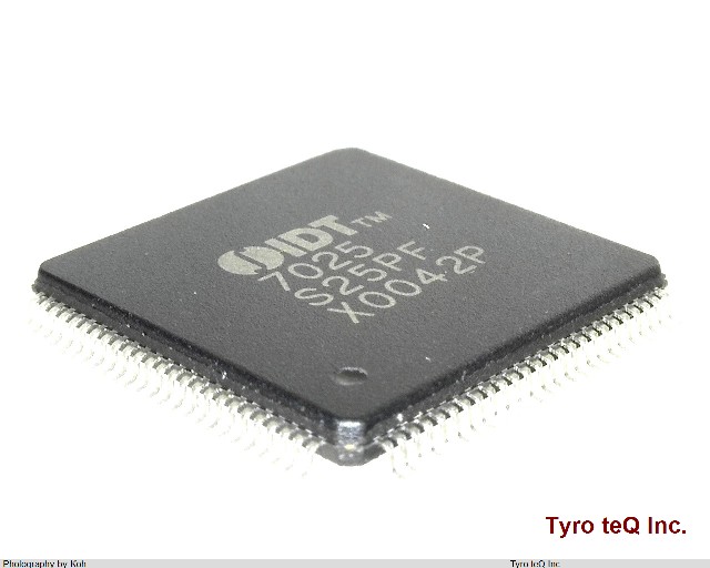IDT7025S25PF