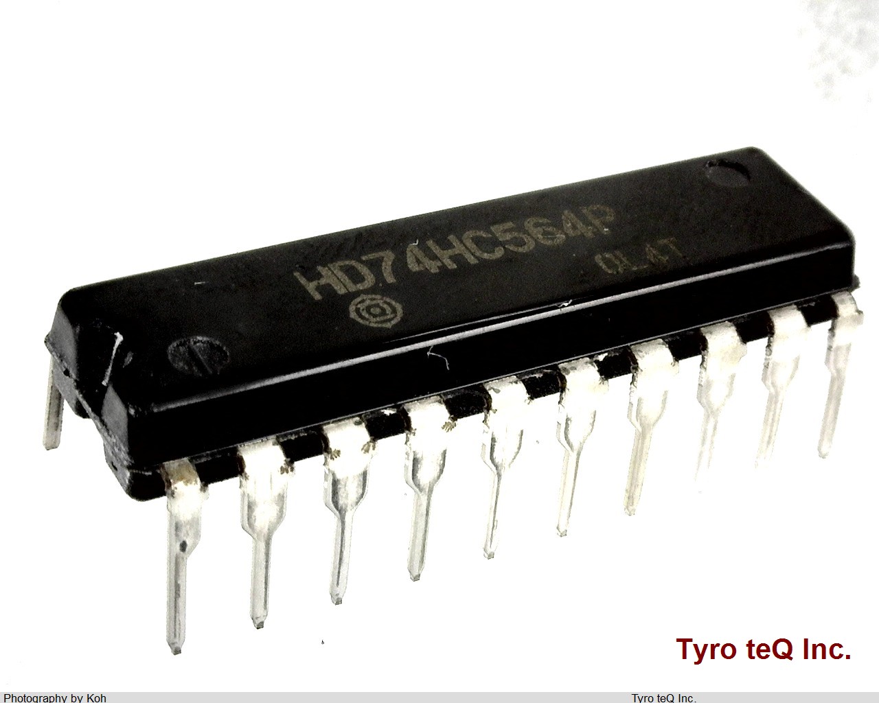 HD74HC564P