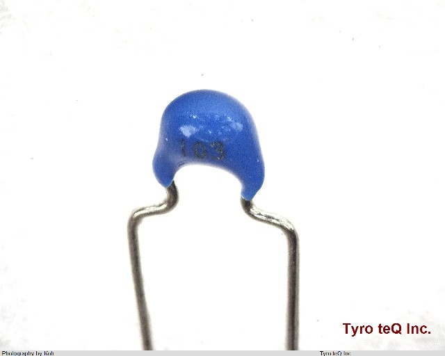 FK28X7R1H103KN000