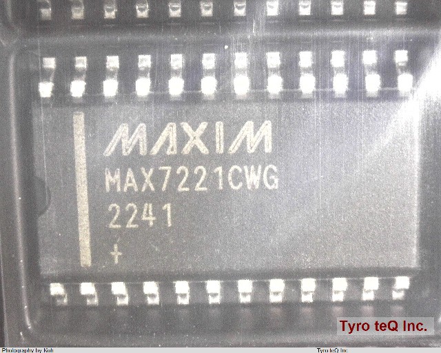 MAX7221CWG+T