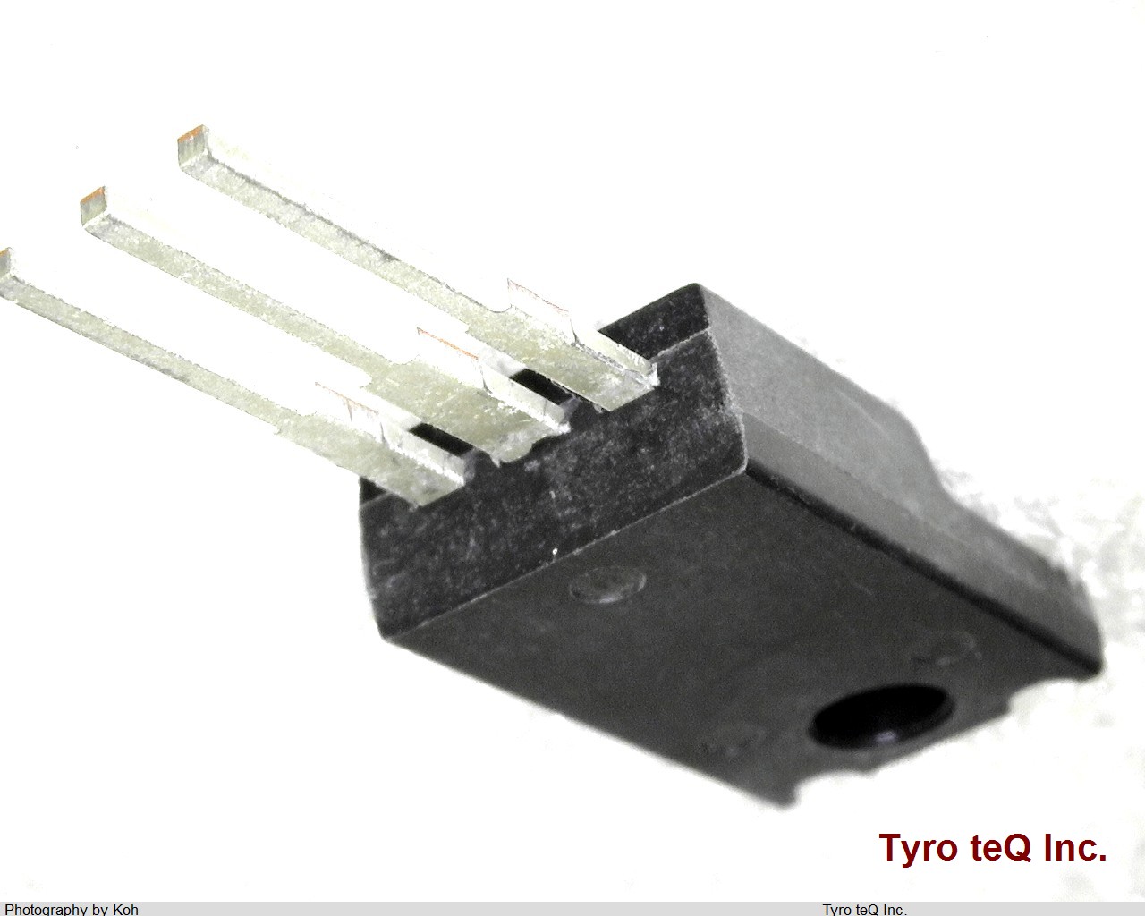 NJM7912FA