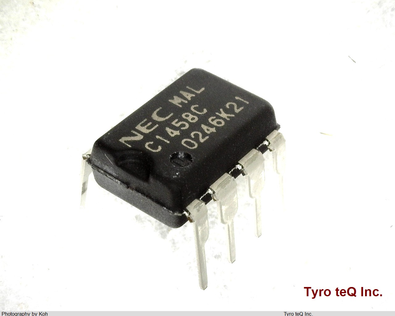 UPC1458C