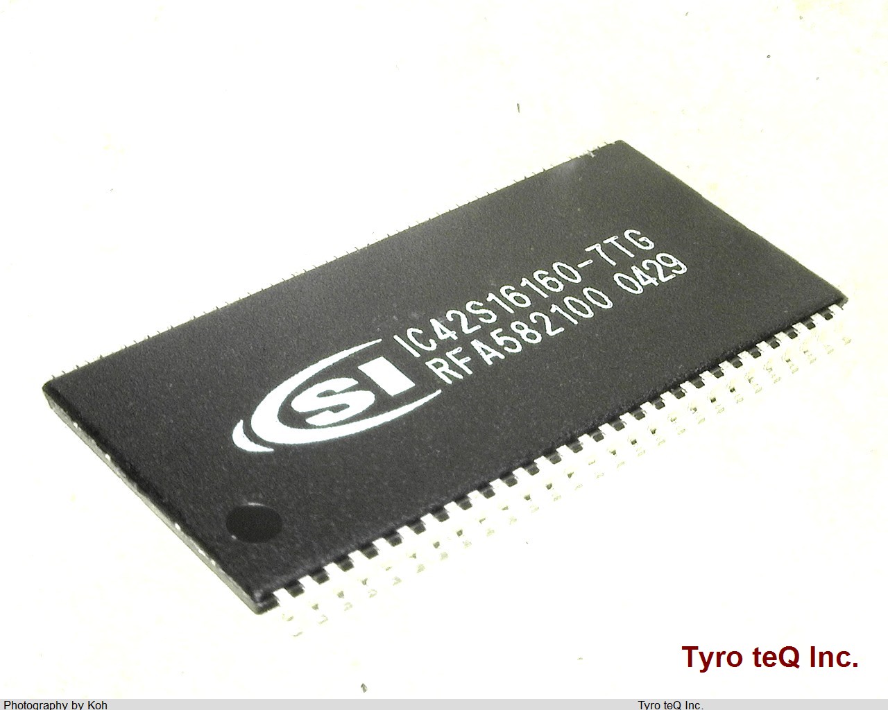 IC42S16160-7TG