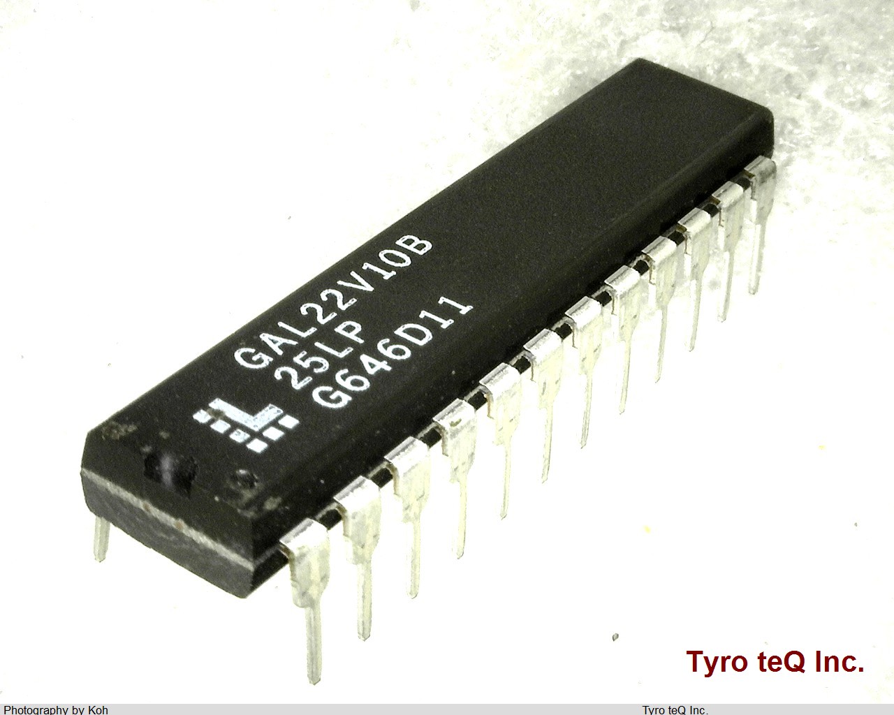 GAL22V10B