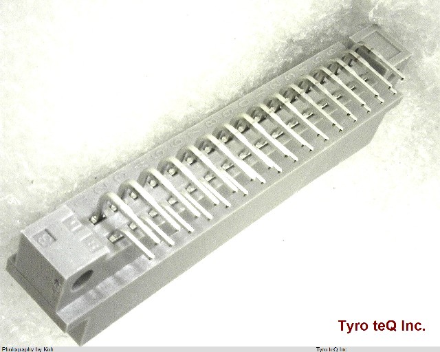 PCN10-32P-2.54DS(72)