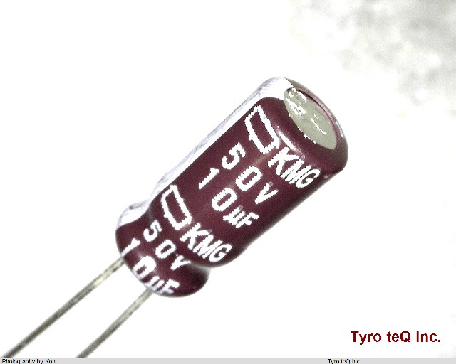 EKMG500ELL100ME11D