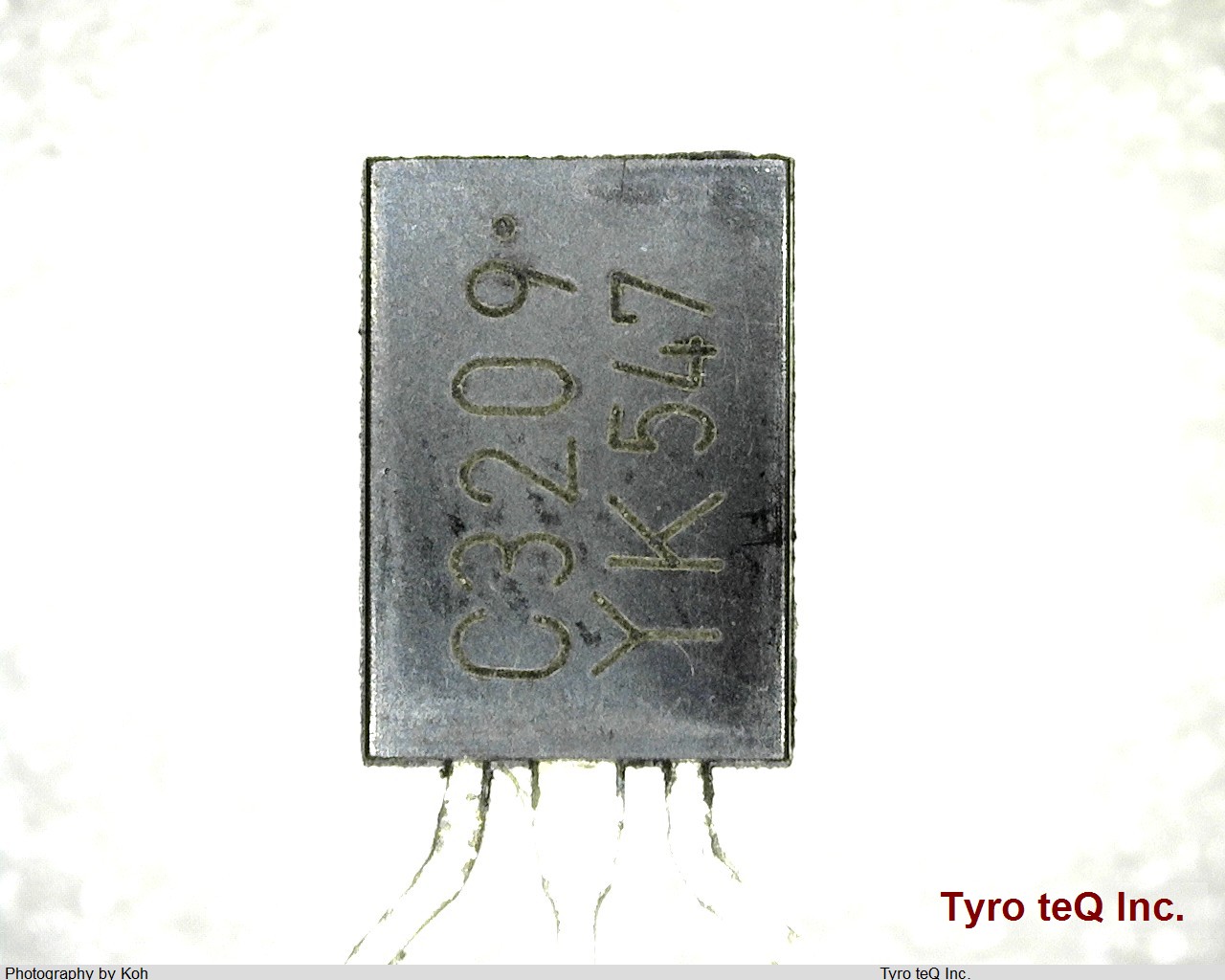 KTC3209-Y-AT/P