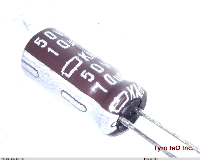 EKMG500ELL100ME11D