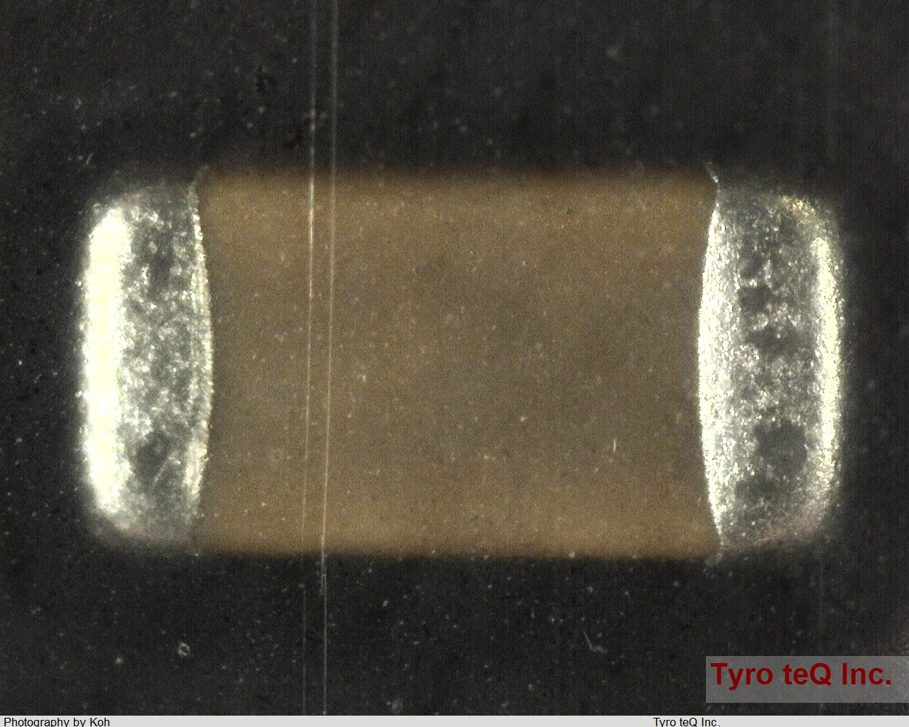GCM188R71C105KA49D