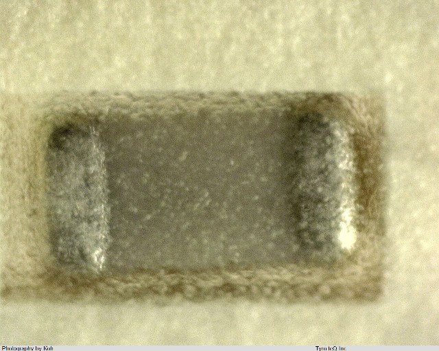 GCM1885C2A301FA16J