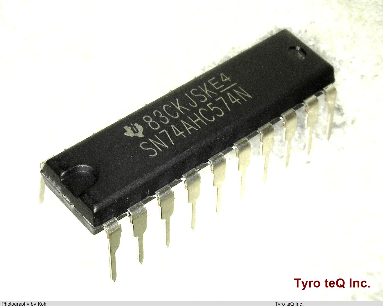 SN74AHC574N