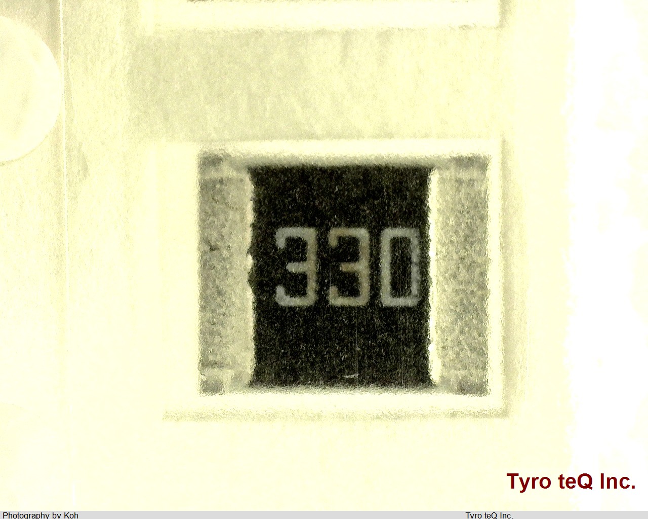 RK73B2ETTD330J