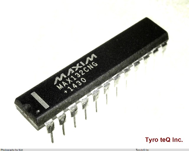MAX132CNG