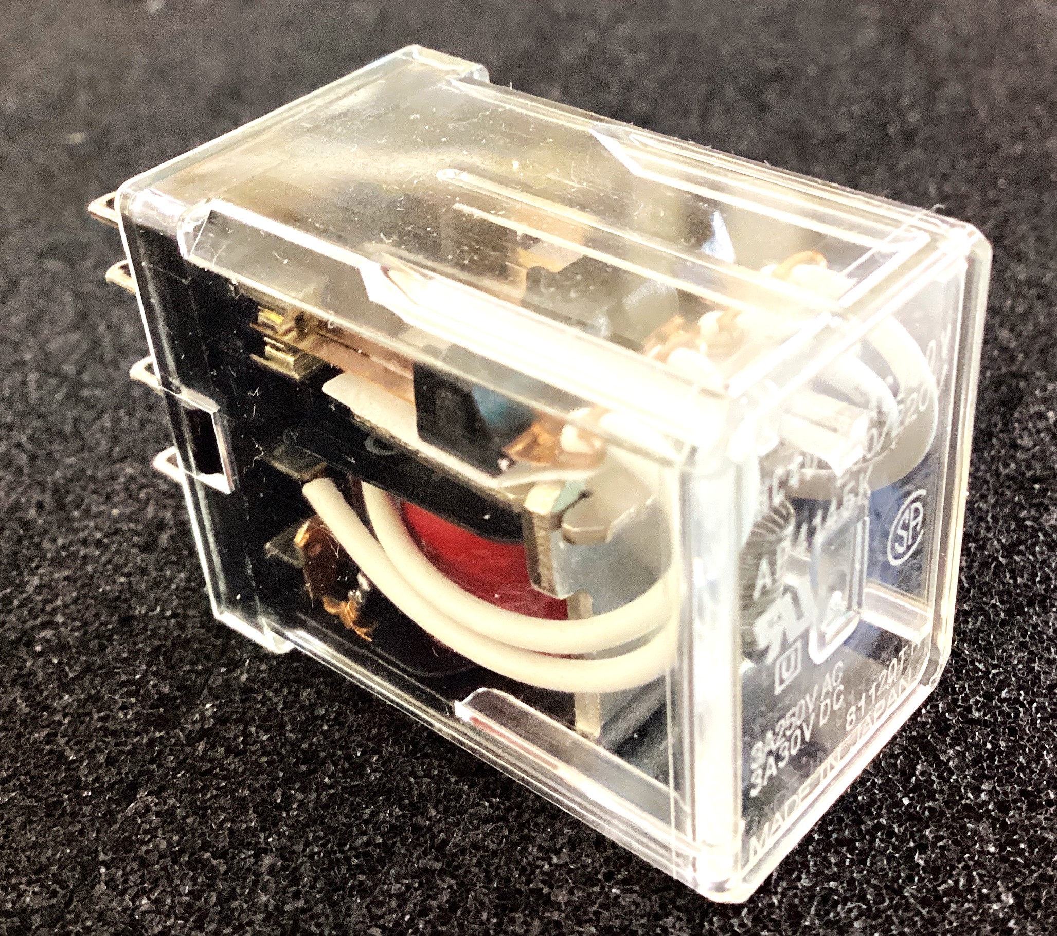 HC4D-H-AC200V
