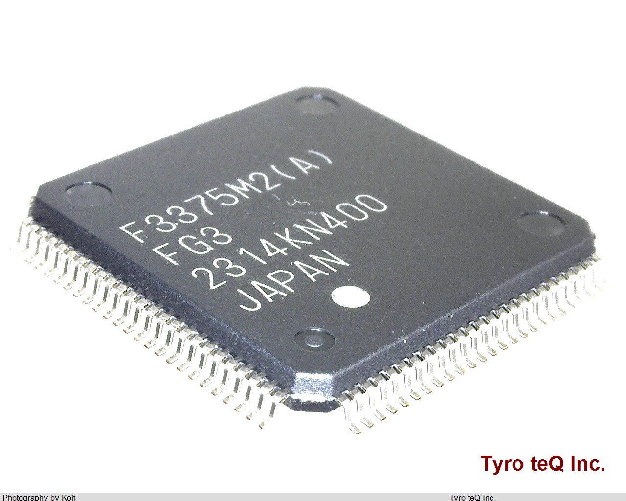 UPD70F3375M2GCA-UEU-AX