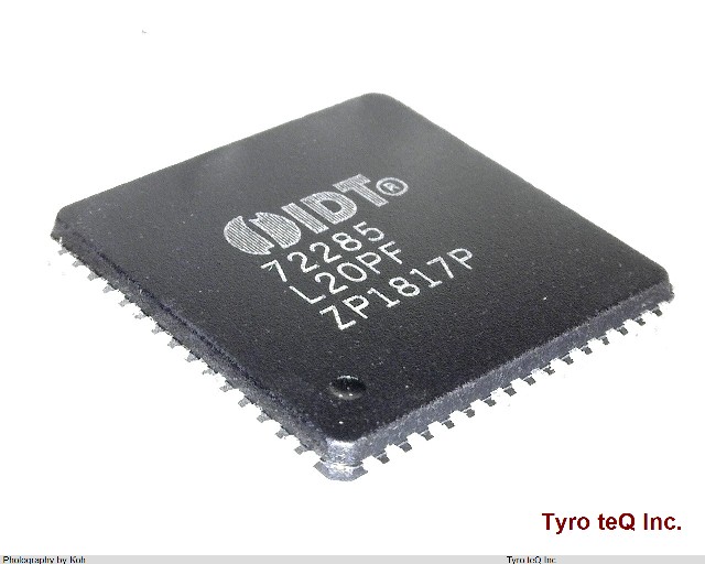 IDT72285L20PF