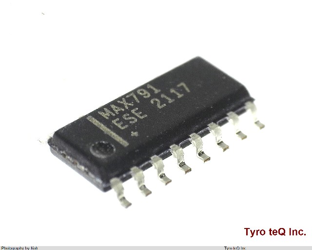MAX791ESE