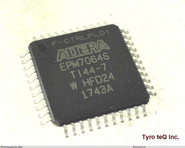 EPM7064STI44-7