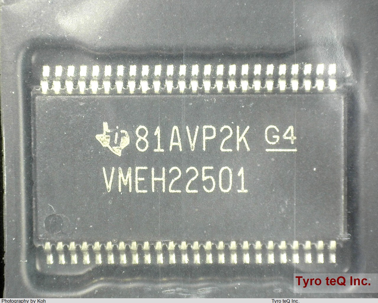 SN74VMEH22501DGGR
