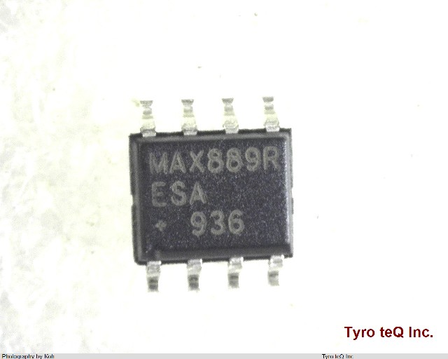 MAX889RESA
