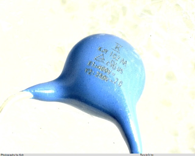 C711U102MYVDAAWL50