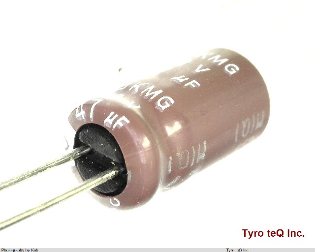 EKMG500ELL470MF11D